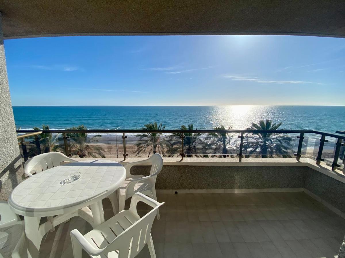 Beach Apartment In 卡拉费尔 外观 照片
